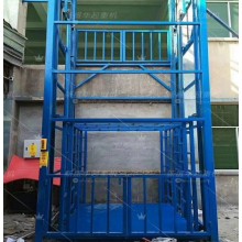 直銷鏈條導(dǎo)軌式液壓貨梯，液壓叉車，液壓起重貨梯安裝施工